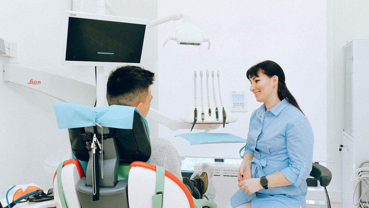 Artsmile - stomatologia i implantologia Łódź - implanty zębowe, implanty stomatologiczne